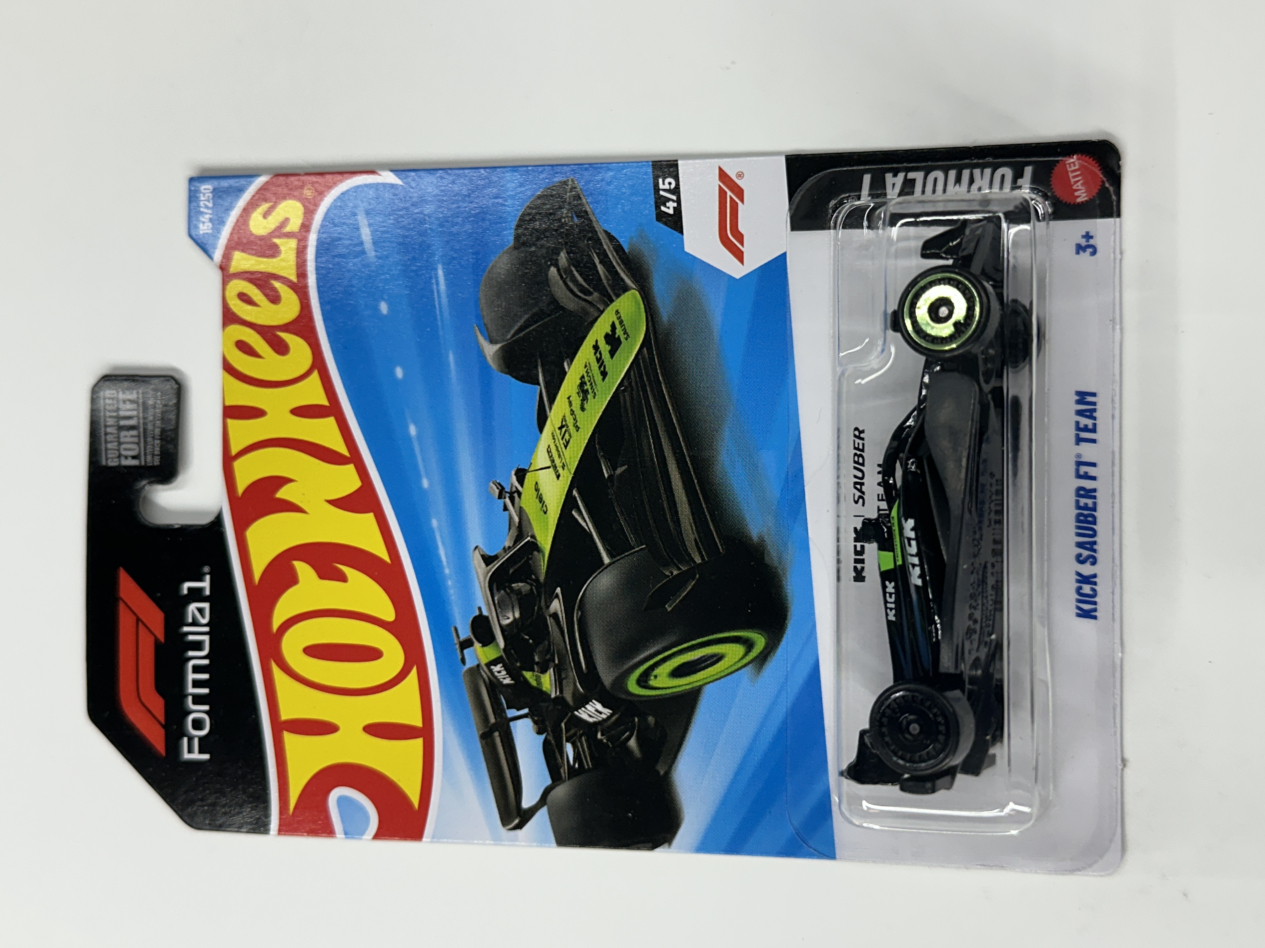 Hot Wheels Sauber Formula One Team Car — Formula 1