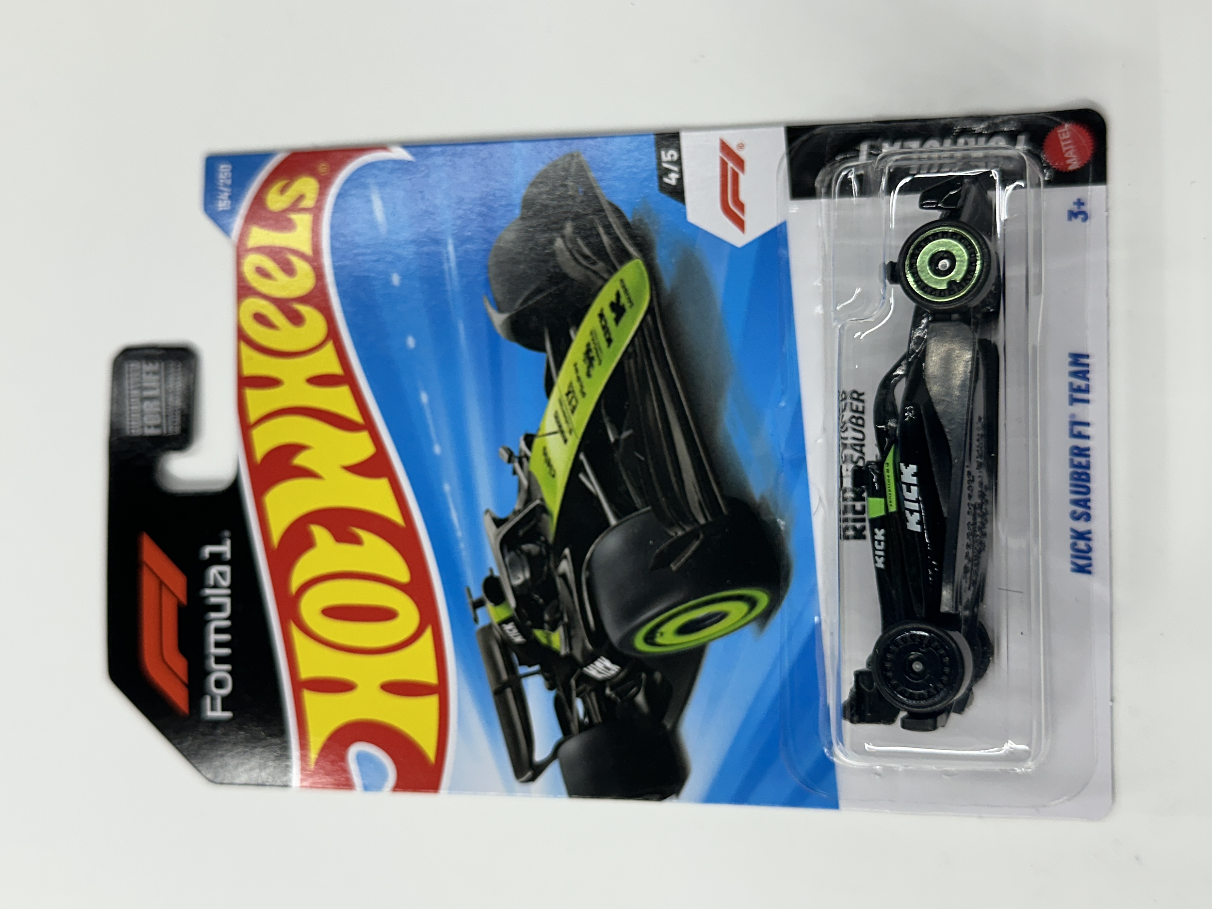 Hot Wheels Sauber Formula One Team Car — Formula 1