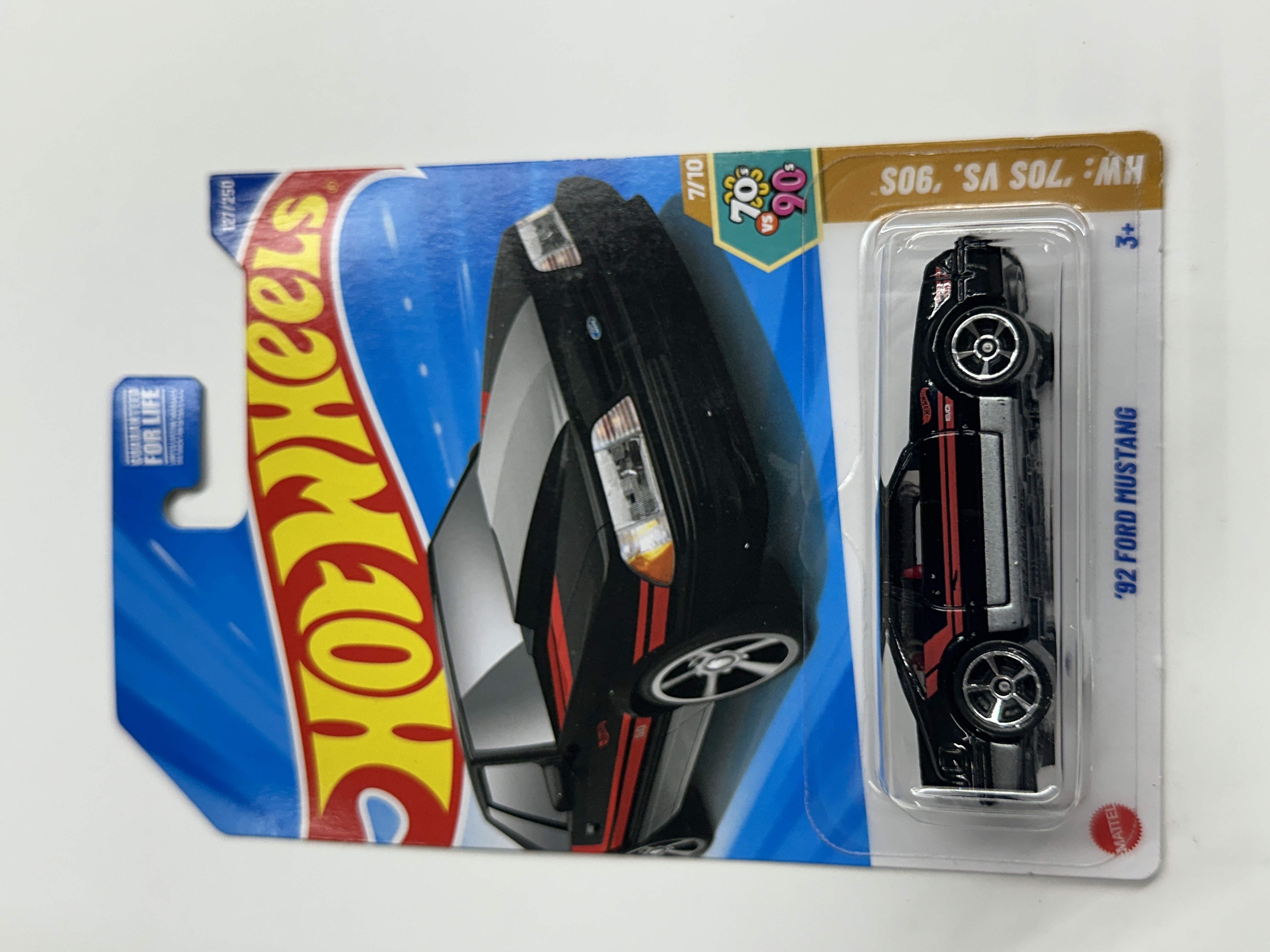 Hot Wheels Ford 92 Ford Mustang — HW 70s vs 90s