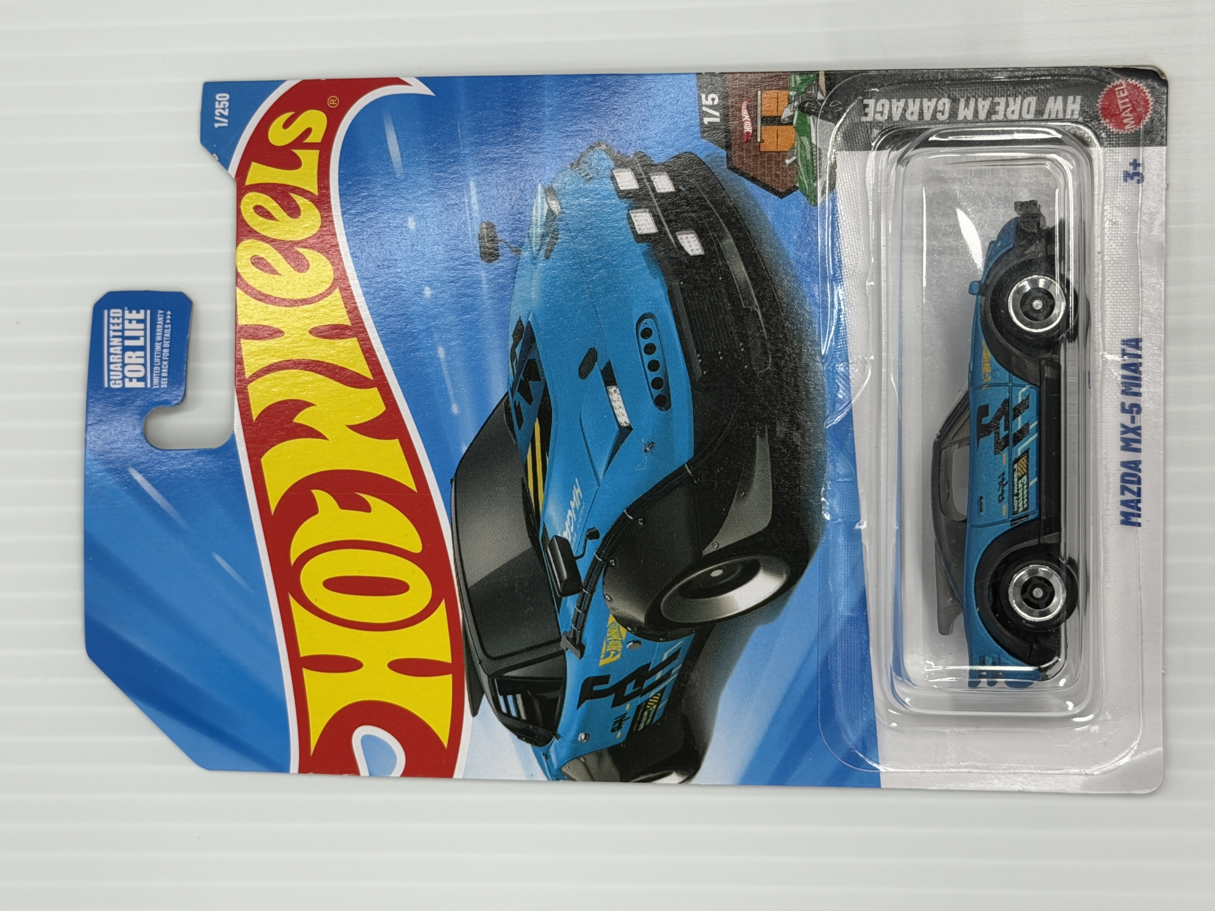 Hot Wheels Mazda MX-5 Miata — HW Dream Garage