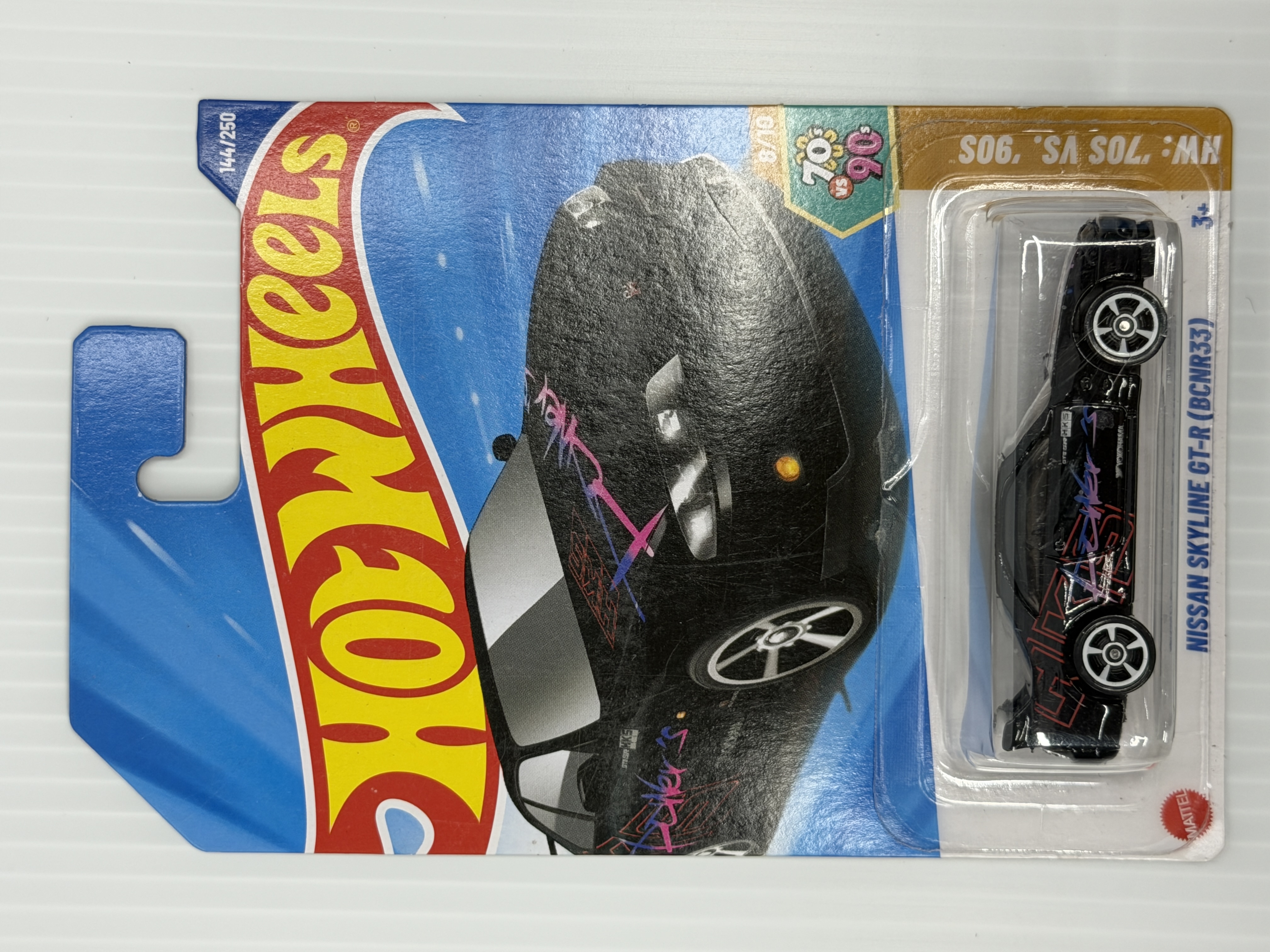 Hot Wheels Nissan Skyline GT-R — HW: '70s vs. '90s