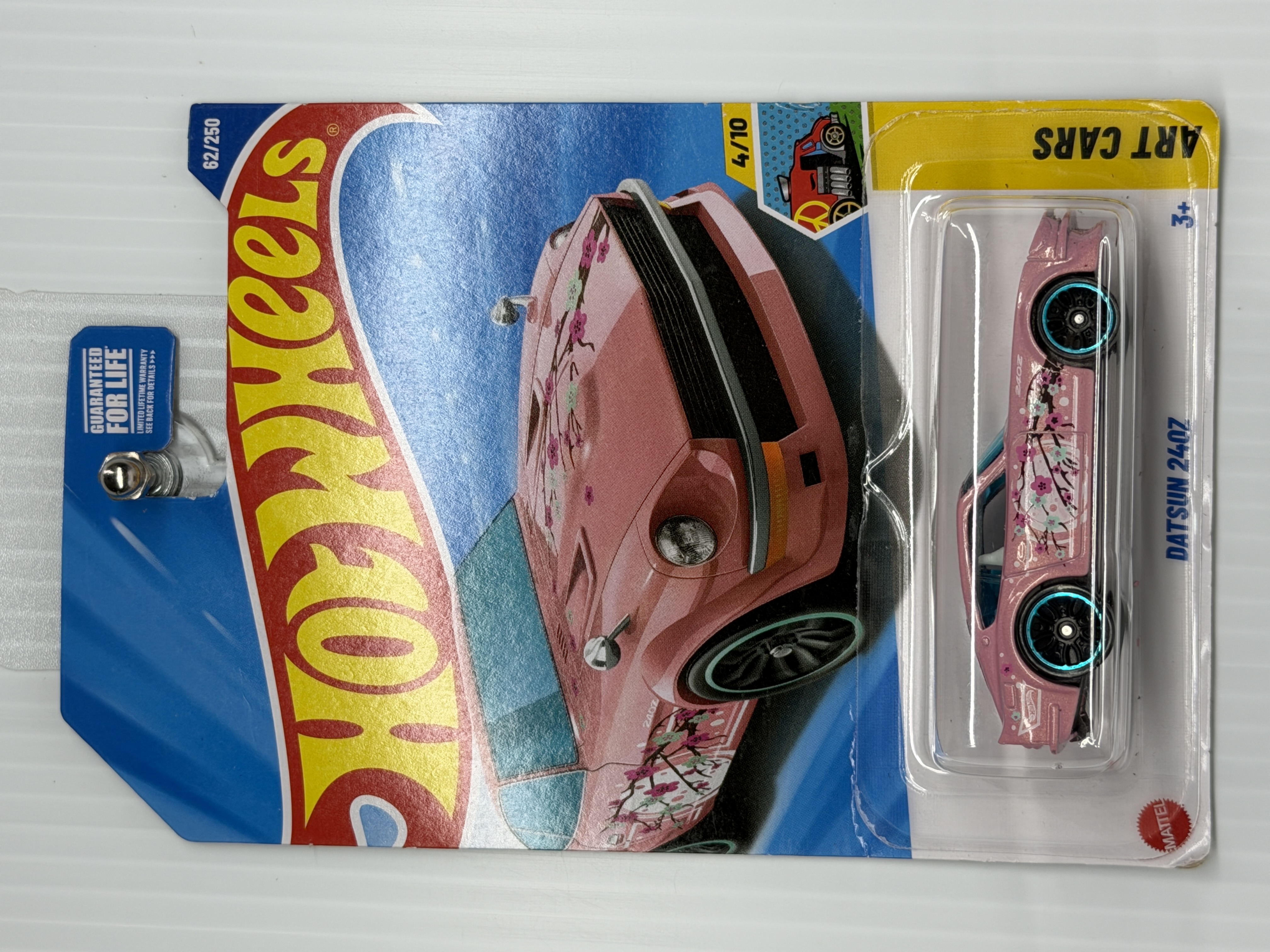 Hot Wheels Datsun 240Z — HW Art Cars