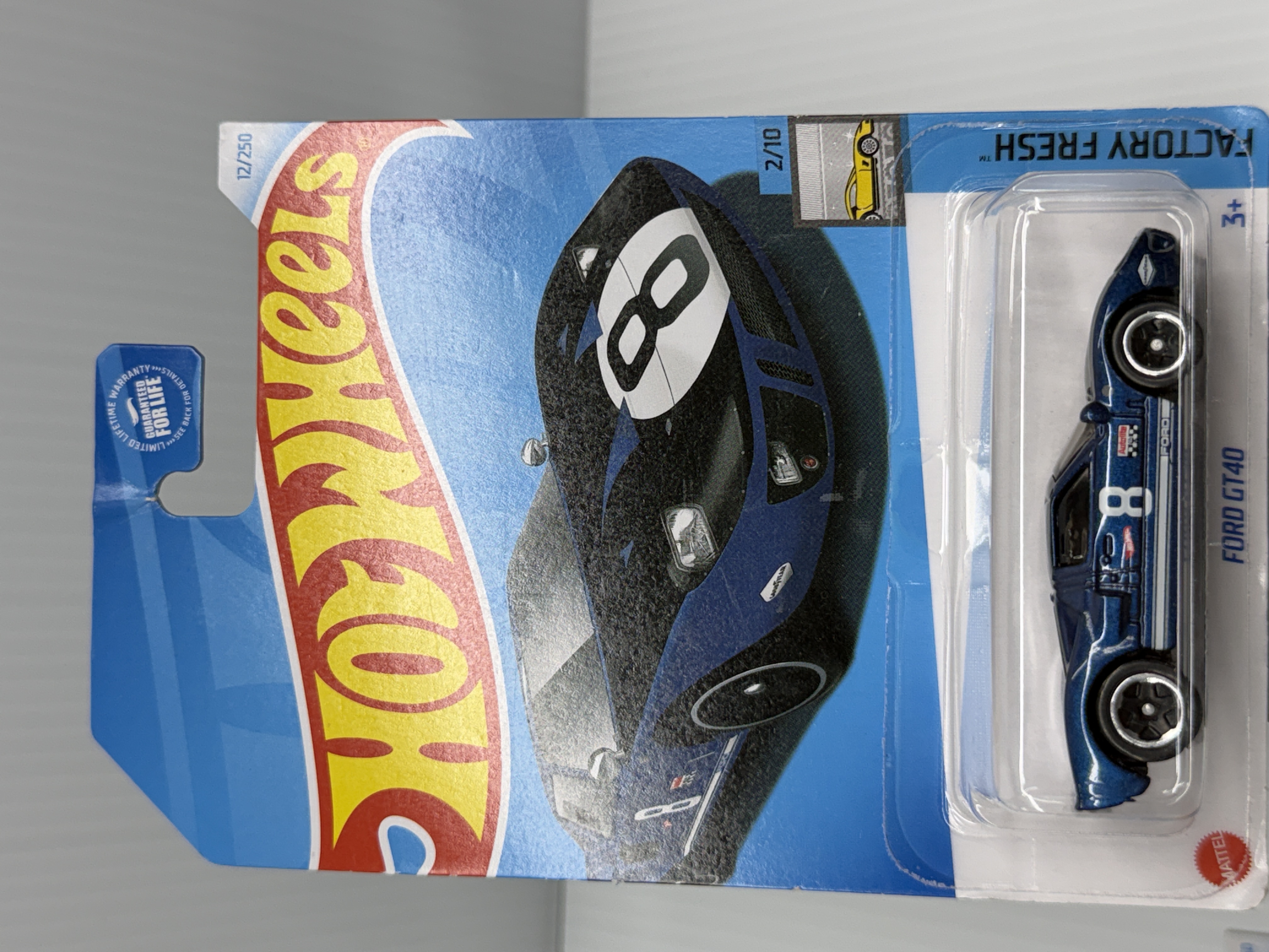 Hot Wheels Ford GT40 — Factory Fresh