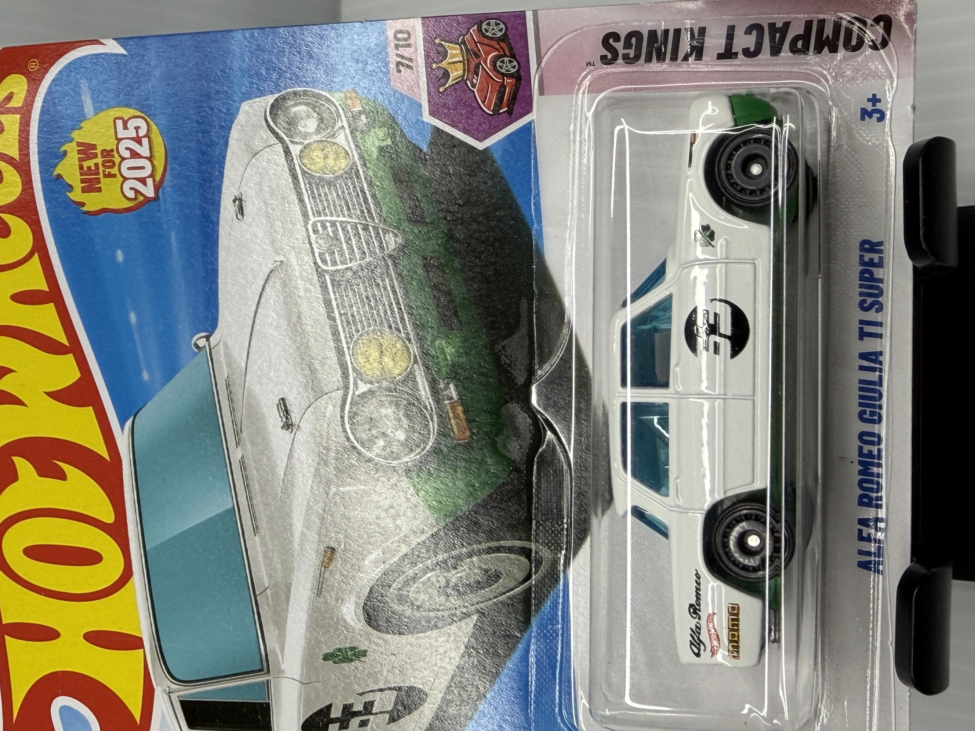 Hot Wheels Alfa Romeo Giulia TI Super — Compact Kings