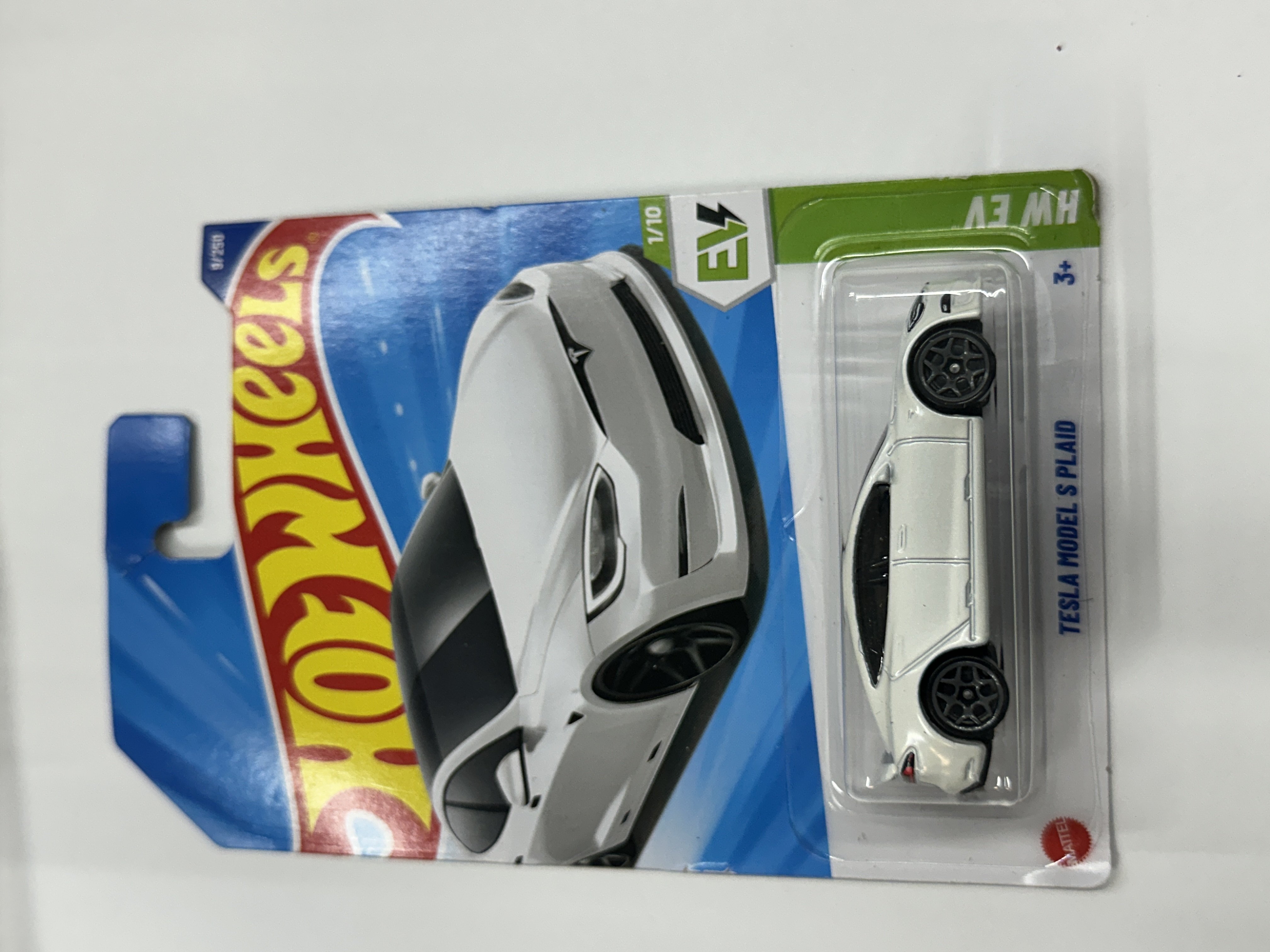 Hot Wheels Tesla Model S Plaid — HW EV