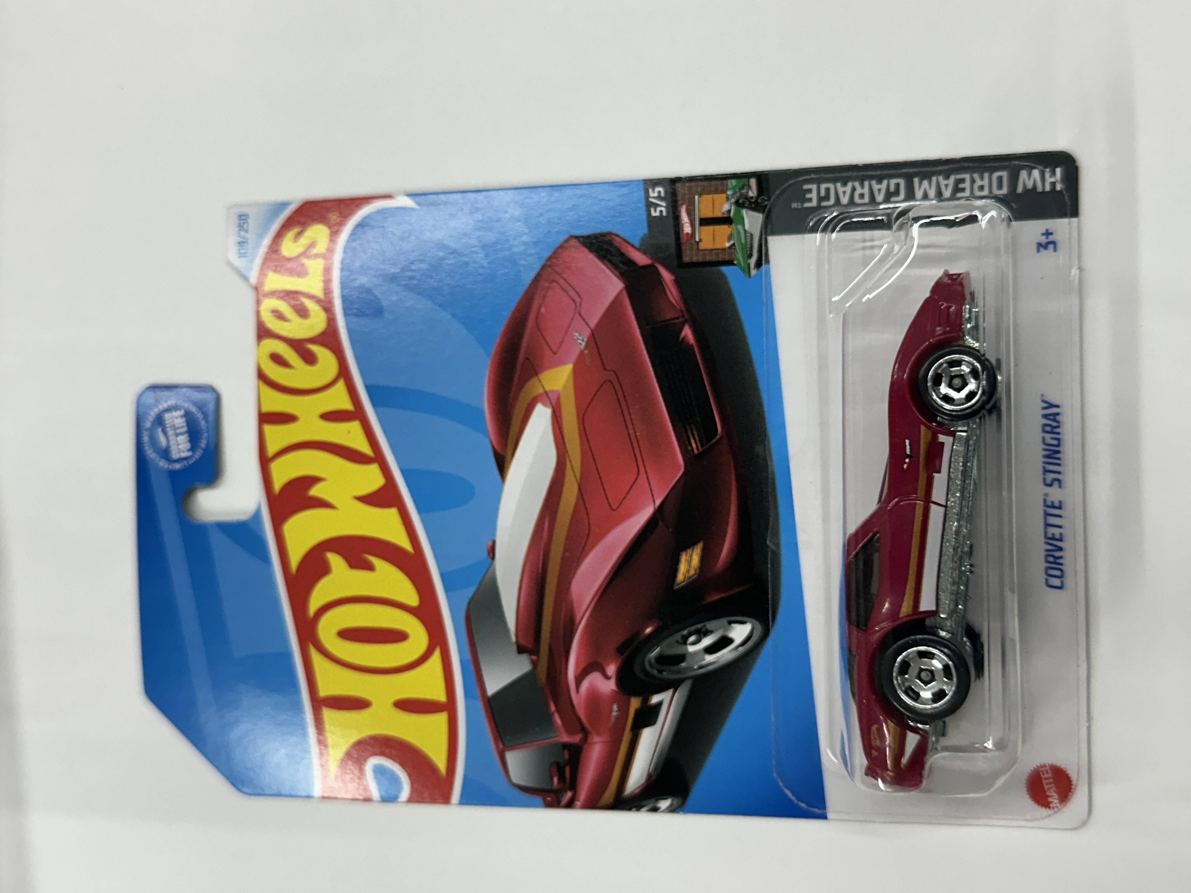 Hot Wheels Corvette Stingray — HW Dream Garage