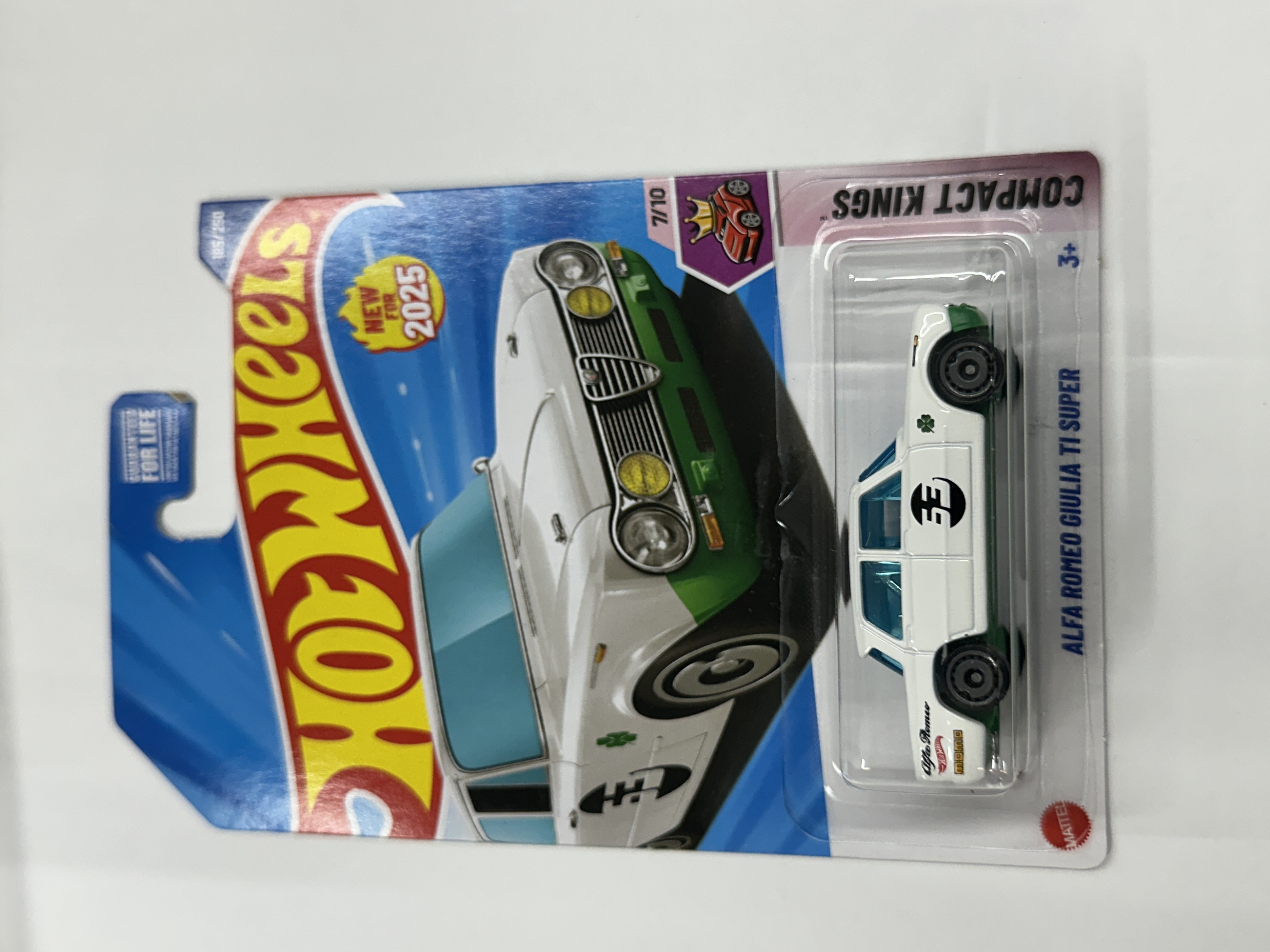 Hot Wheels Alfa Romeo Giulia TI Super — Compact Kings