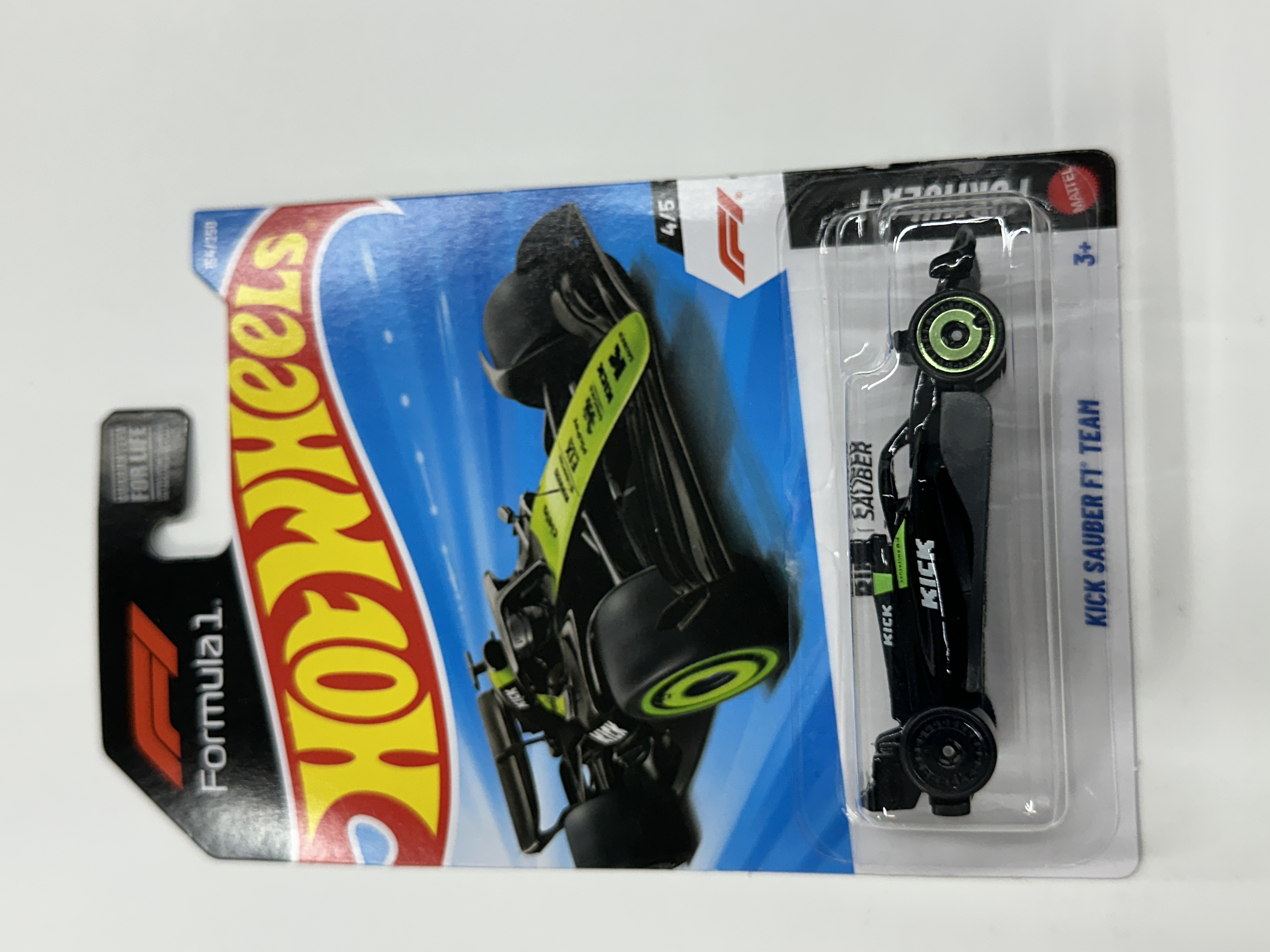 Hot Wheels Sauber Formula One Team Car — Formula 1