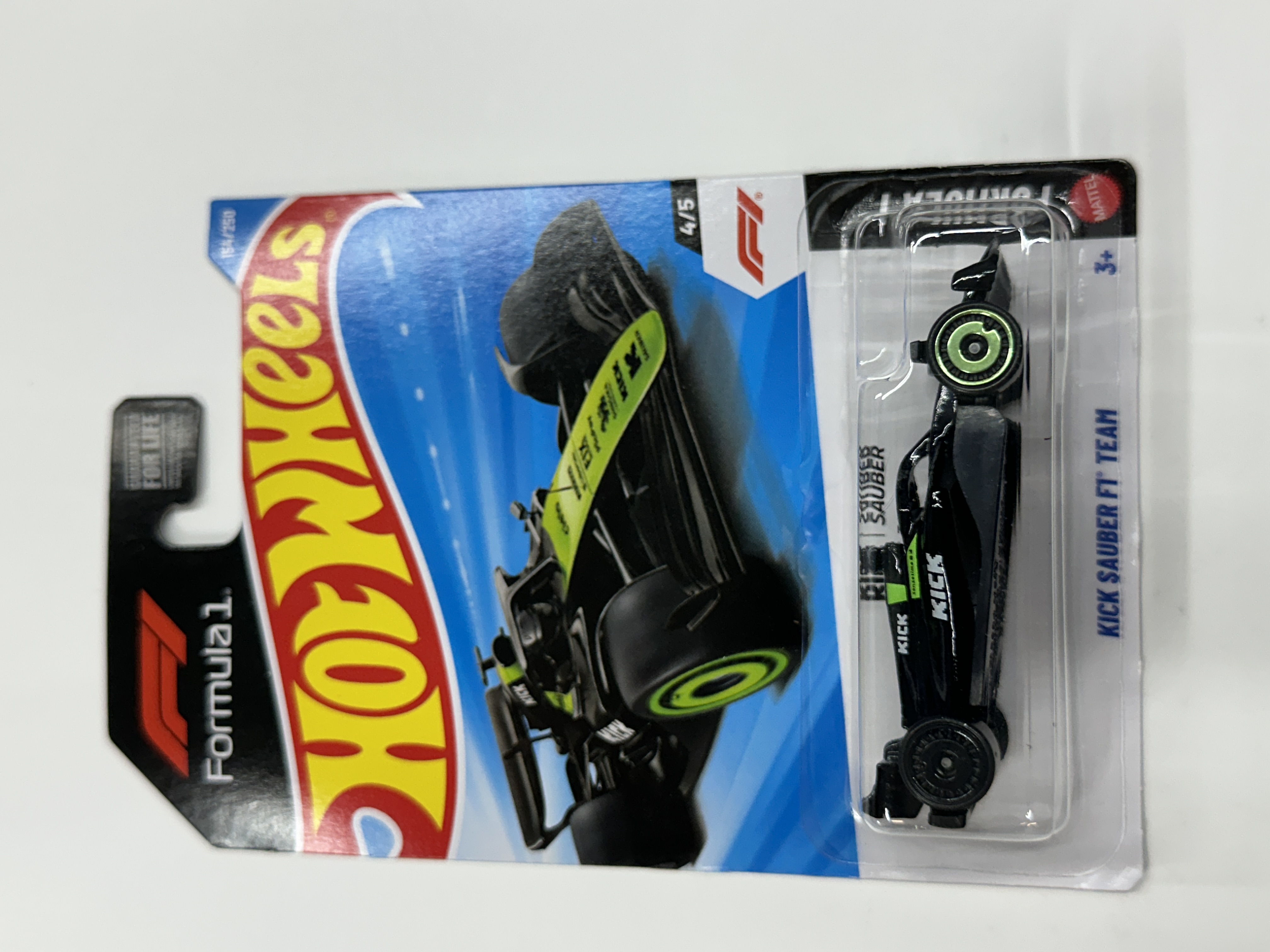 Hot Wheels Sauber Formula One Team Car — Formula 1