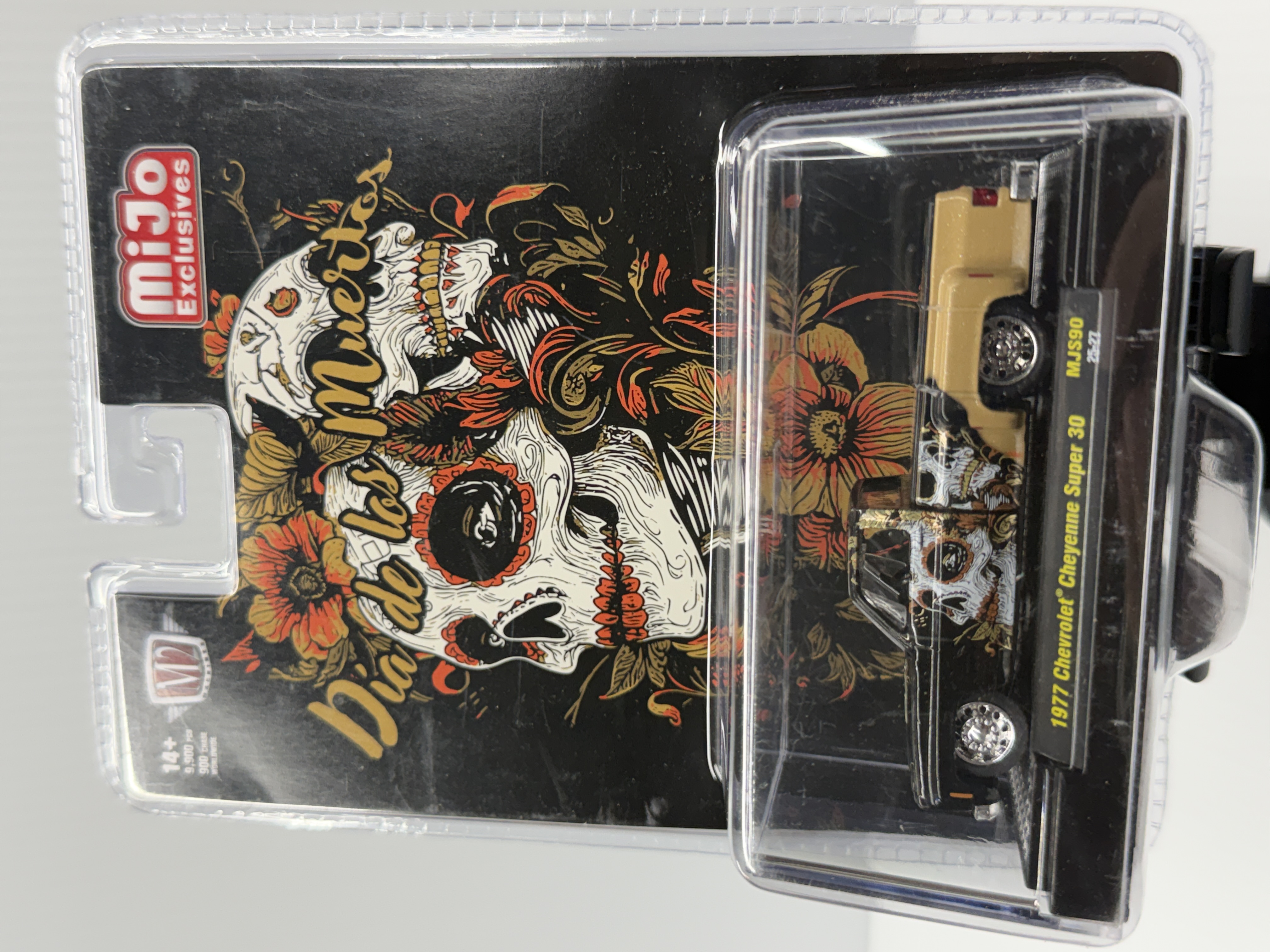 M2 Machines 1977 Chevrolet Cheyenne Super 30 — Dia de los Muertos skull/floral black/tan
